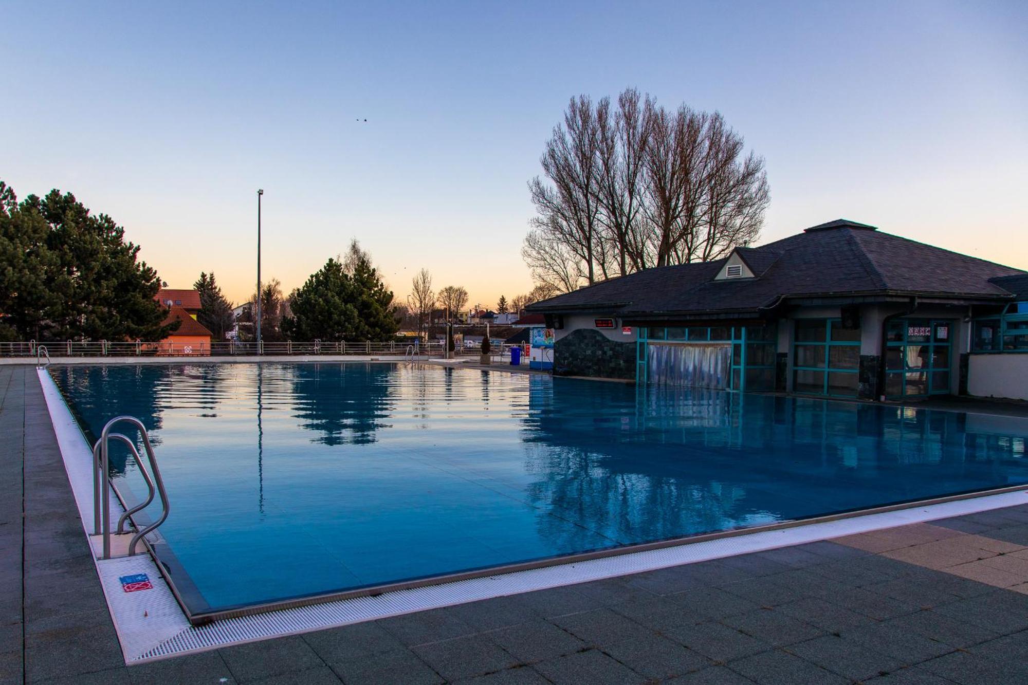 Pension Aqualand Free Parking Poprád Kültér fotó