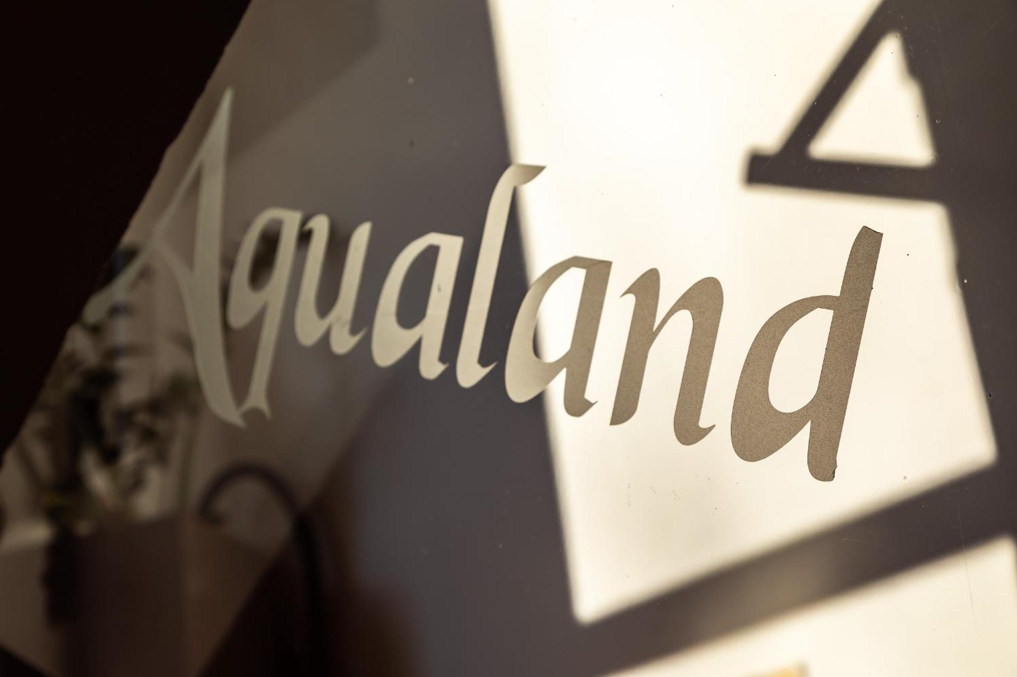 Pension Aqualand Free Parking Poprád Kültér fotó